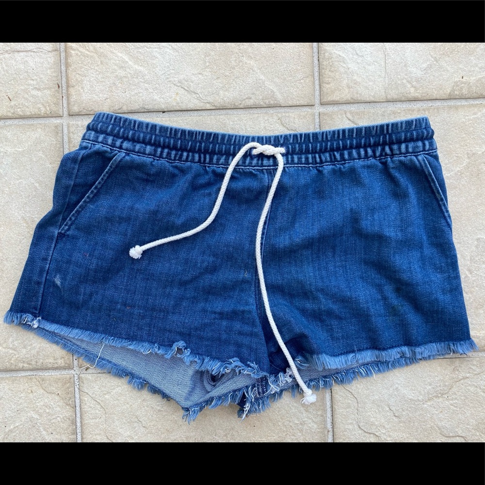 Aerie Light shorts with tie